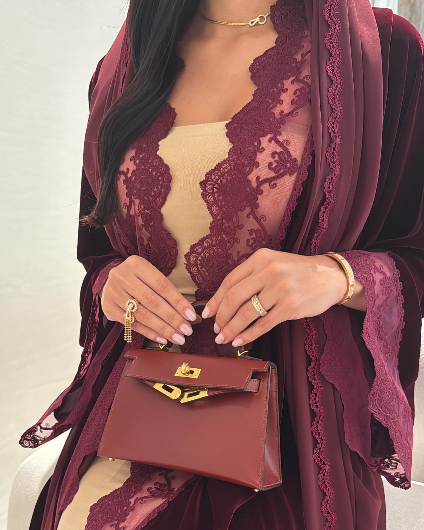 A096-Velvet Abaya - Image 2