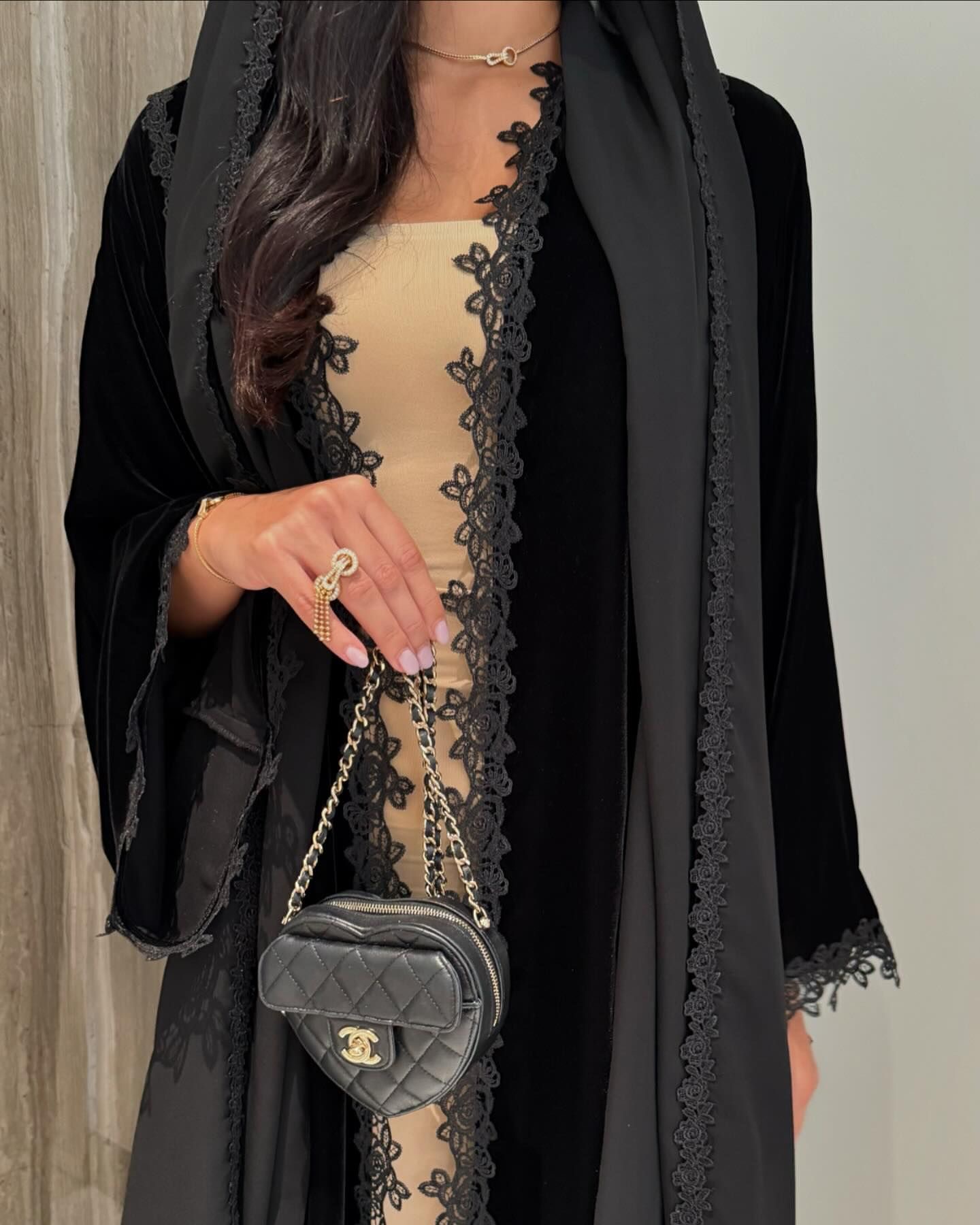 A095-Velvet Abaya - Image 2