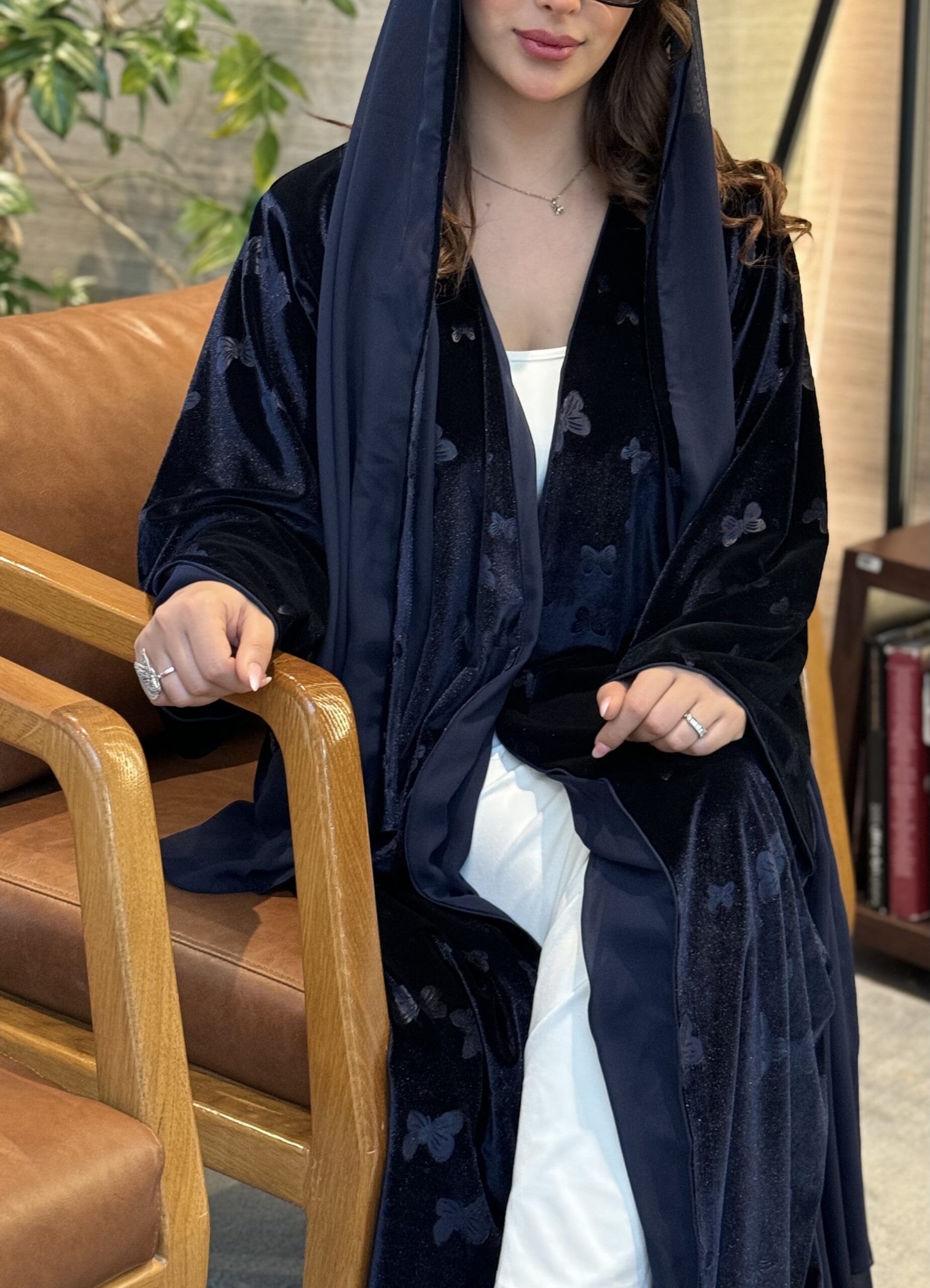 A091-Velvet Abaya