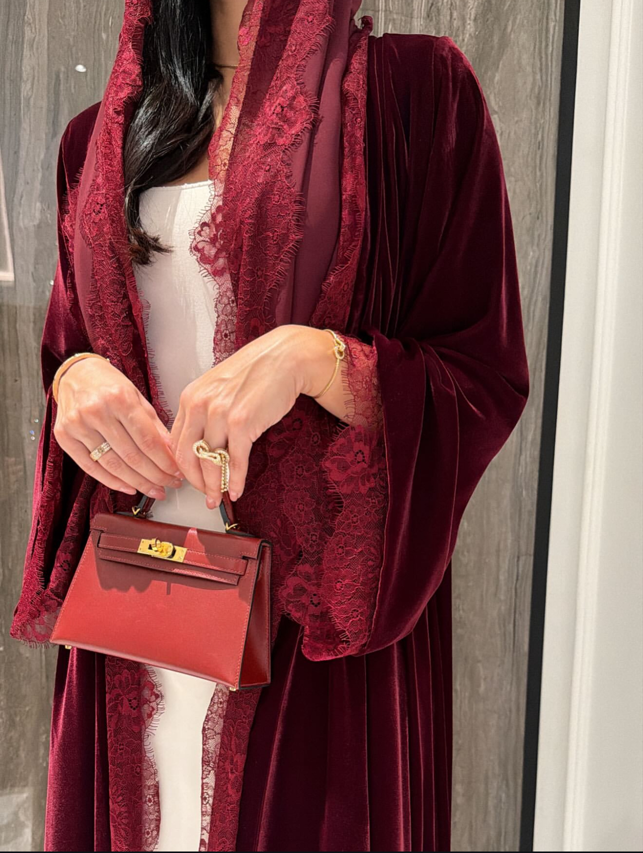 A092-Velvet Abaya - Image 4